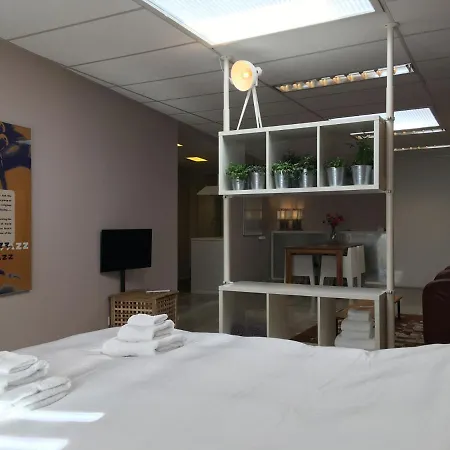 Apartament Overnachten In *